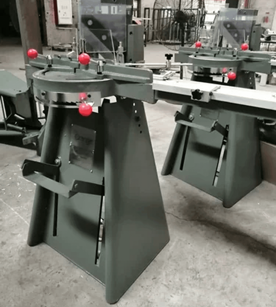 Photo Frame Cutting Machine
